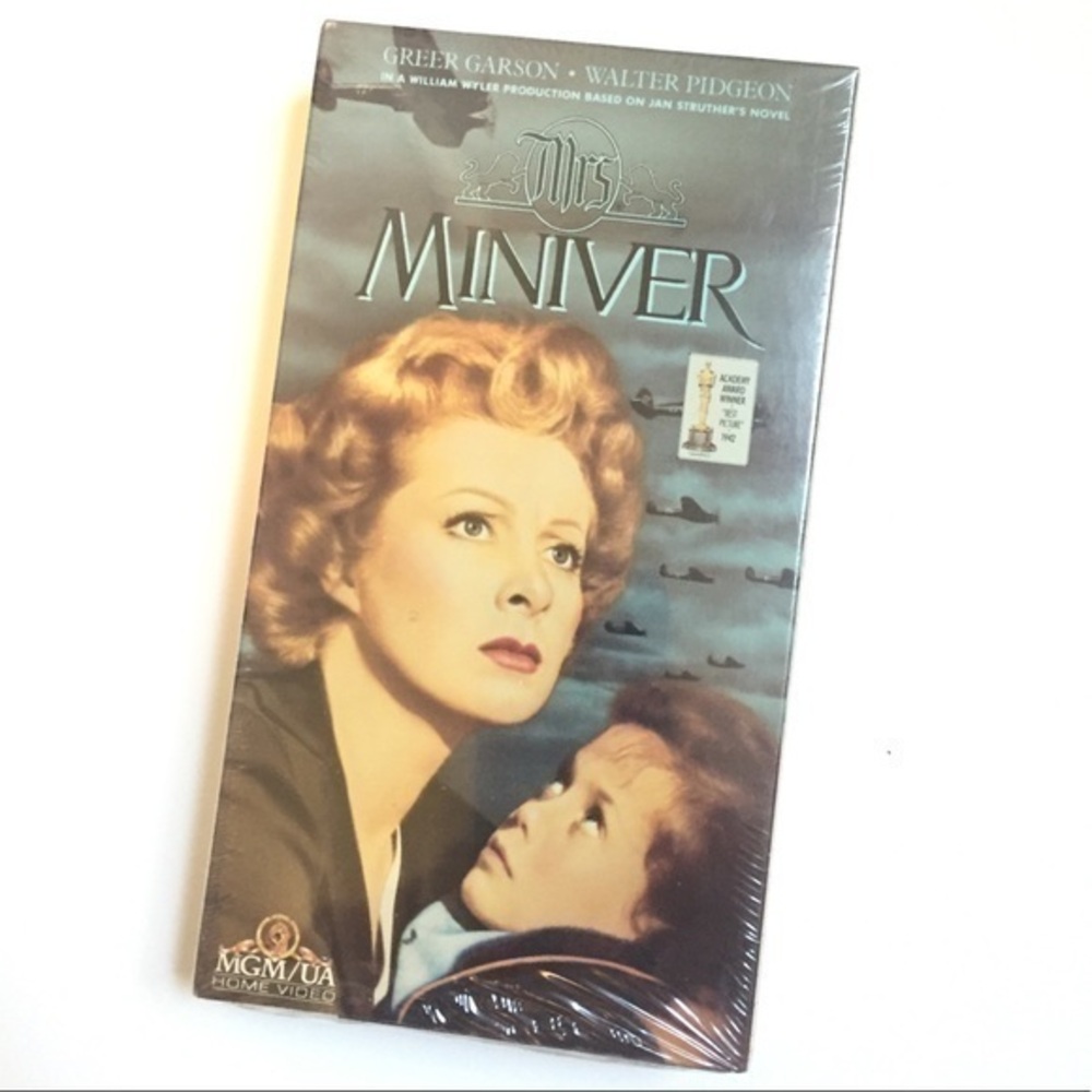 NEW SEALED MRS MINIVER 1943 - VHS Rare Find!